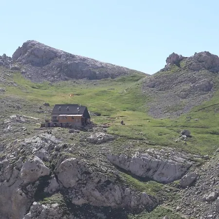 Cares Vakantiehuis *